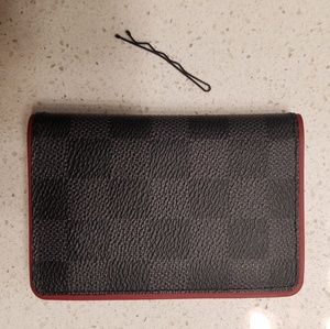 Louis Vuitton Paris Pocket Organizer